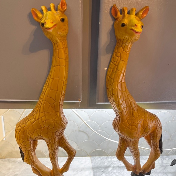 Vtg 1970s Homco 3D Giraffes set of 2 Wall Decor Plastic Kids Room - Picture 3 of 12
